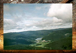 photo2.jpg (20809 bytes)